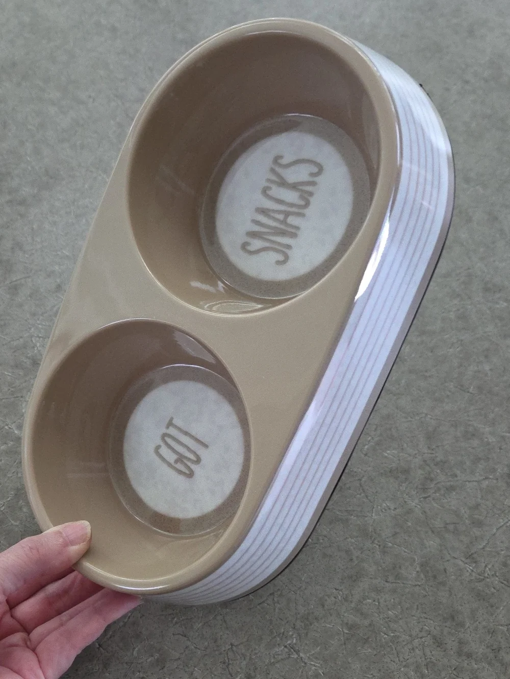 DOUBLE PET FOOD BOWLS GOT SNACKS MELAMINE CAT OR SMALL DOG NEW